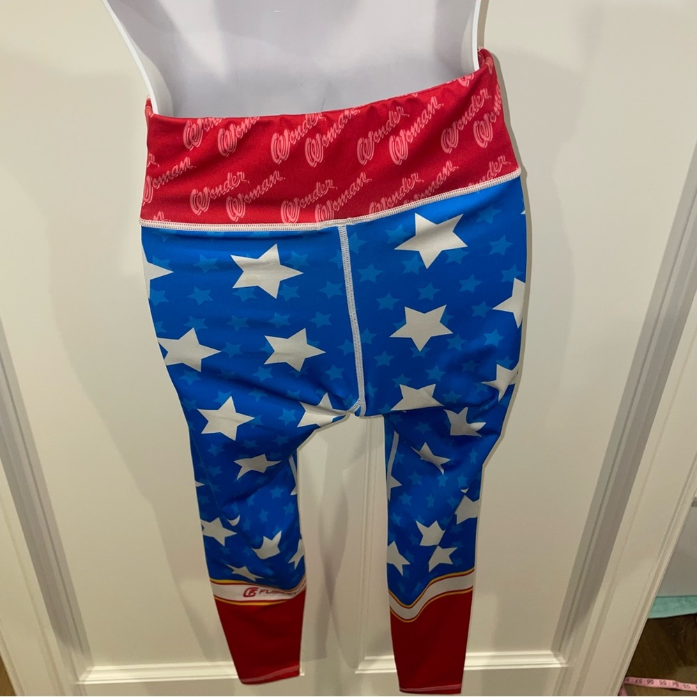 Wonder Woman fusion FG bundle size small leggings medium glitter top - Picture 6 of 16